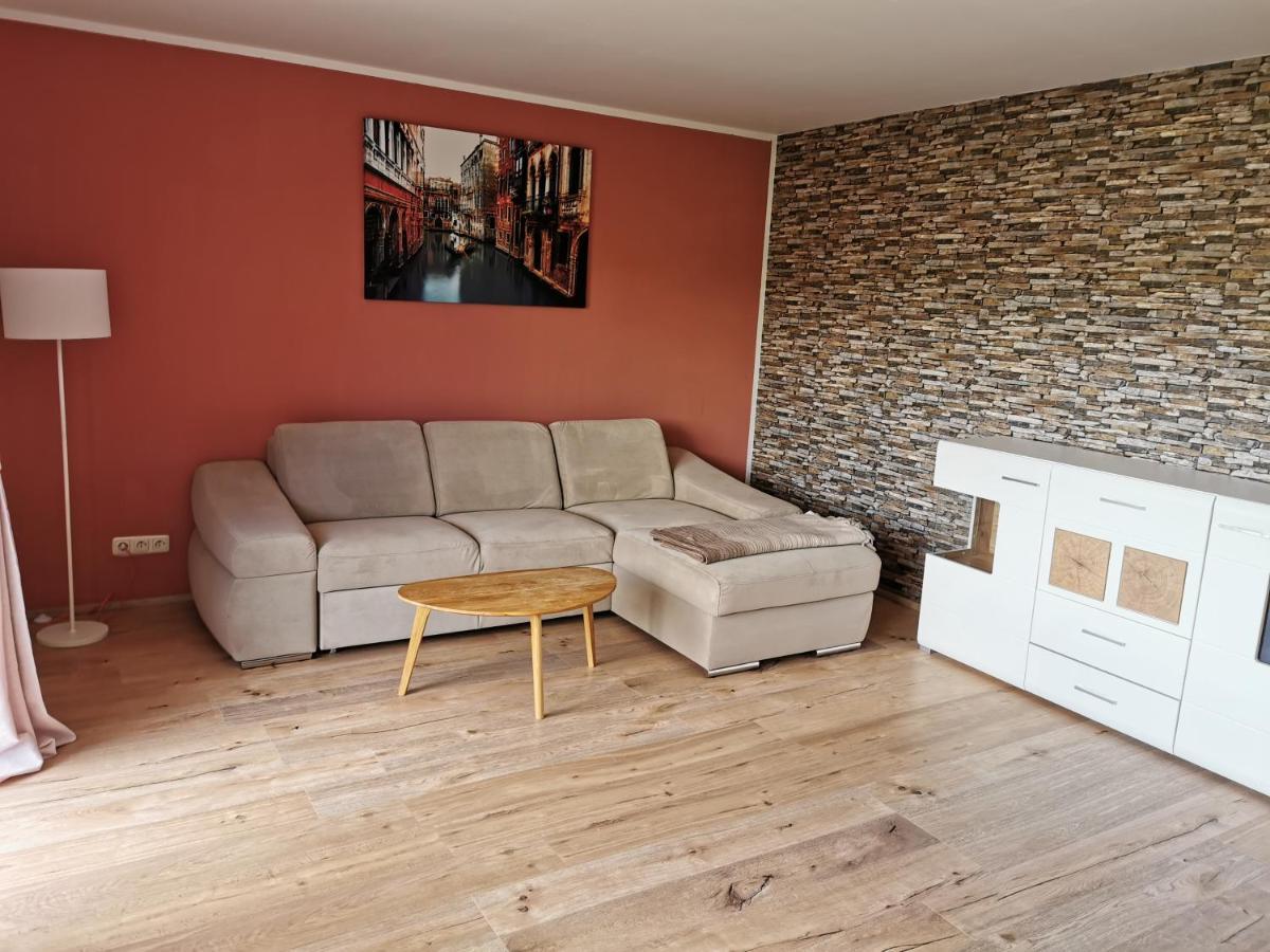 Gemütliche 90 qm Wohnung in Saarburg, zentral gelegen, Garten mit Aussicht, separater Eingang Exterior foto